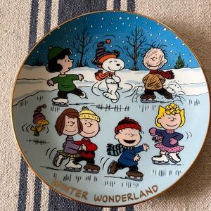 DANBURY MINT PEANUTS MAGICAL MOMENTS 8'' PLATE-WINTER WONDERLAND